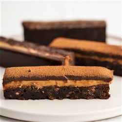 SLICE FUDGY CHOC CARAMEL GF (20) 1.9KG(8) # MASSBH108 SCOTTISH BAKER